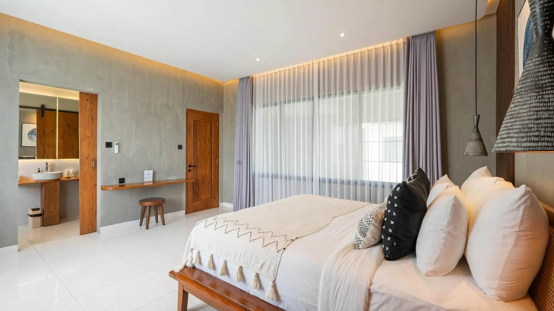 Sulu Villas - Seminyak